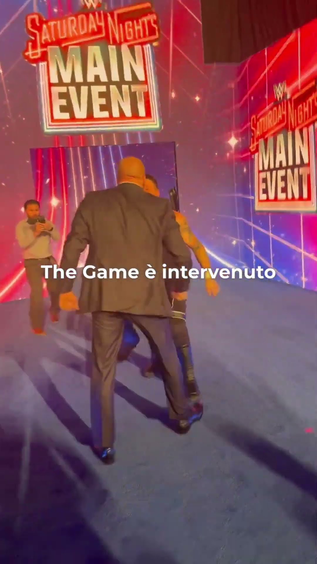 Triple H e Kevin Owens faccia a faccia nella copertina dello short di Tony Wrestling